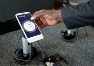 Le Rwanda lance les premiers smartphones 100 % "fabriqués en Afrique "
