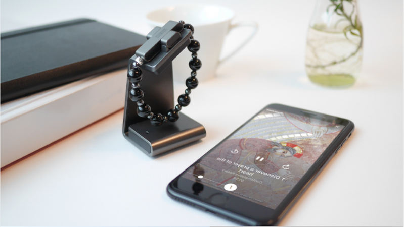 Le premier chapelet connecté, dénommé…
